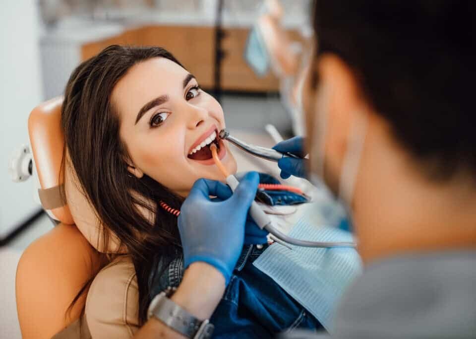 How Cosmetic Dentistry Can Address Common Dental Issues